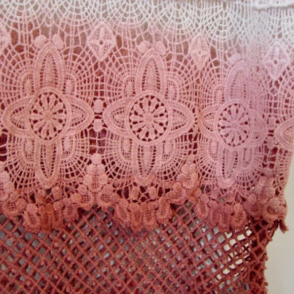 Y2K Lace Crochet Tank Top Boho Cream Pink Rose Ombre American Eagle Size Small - Picture 8 of 13